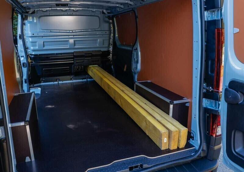 Renault Trafic Van