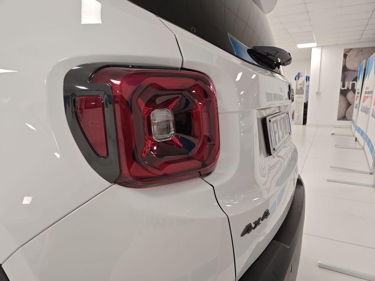 JEEP Renegade 2.0 mjt S 4wd 140cv auto 9m