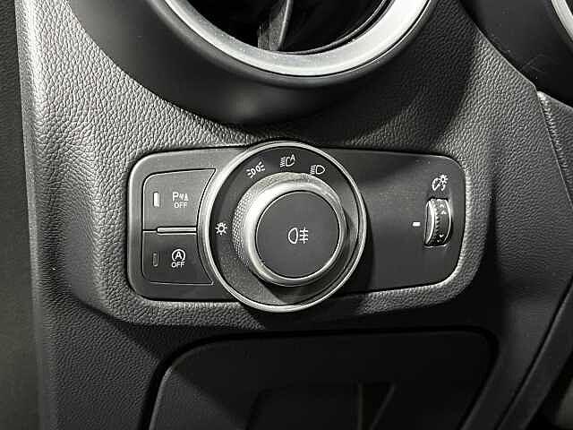 Alfa Romeo Stelvio 2.0 Turbo 200 CV AT8 Q4 Executive