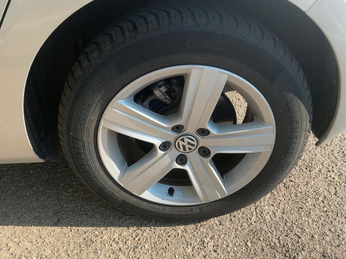 Volkswagen Golf Business 1.4 TGI DSG 5p. Highline BlueMotion