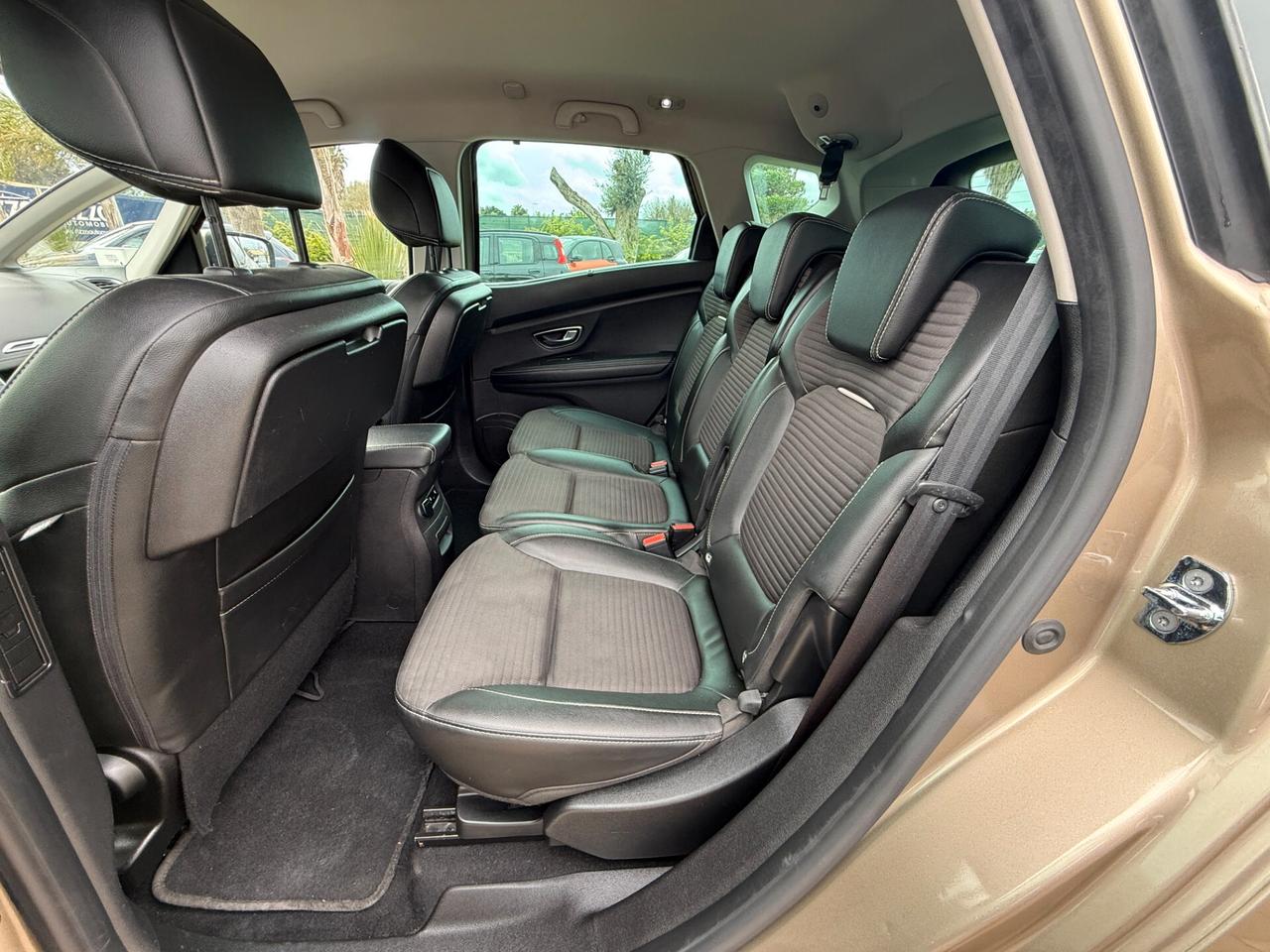 Renault Scenic 1.5dCi 110 CV Energy Intens 5 Posti.