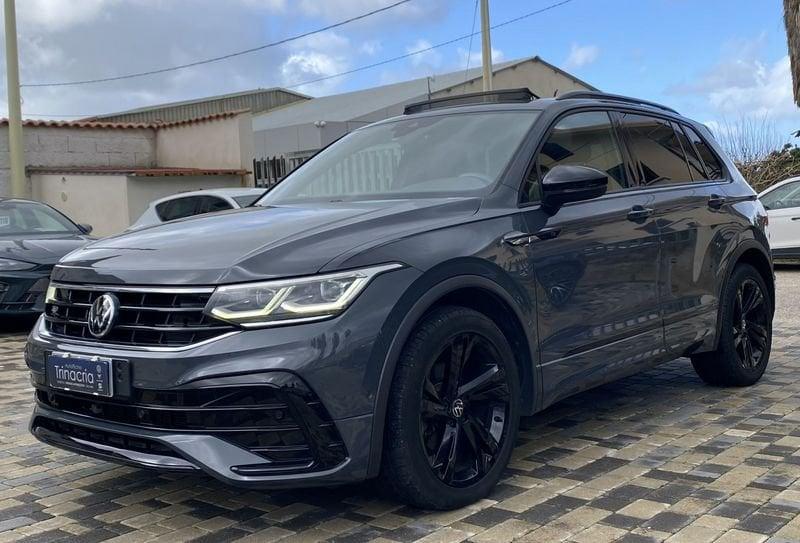 Volkswagen Tiguan R-Line 2.0 TDI 150CV DSG Tetto