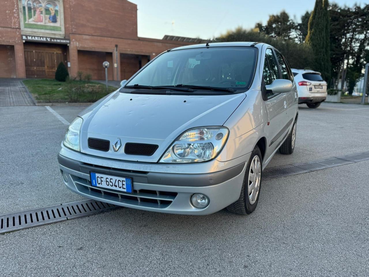 Renault Megane Scénic 1.9 dCi cat Expression