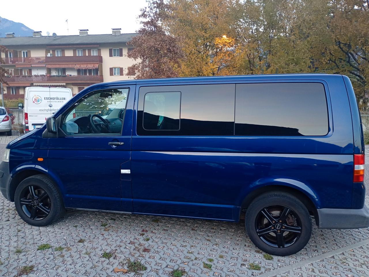 Volkswagen Multivan 2.5 TDI/130CV Comfortline