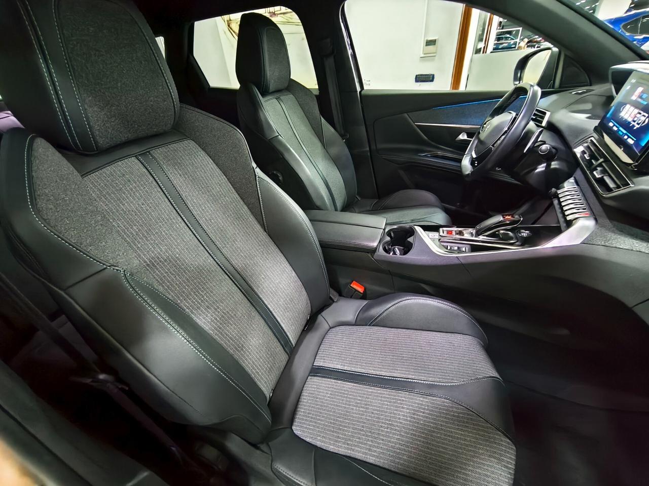 Peugeot 3008 PureTech Turbo 130 S&S EAT8 Allure