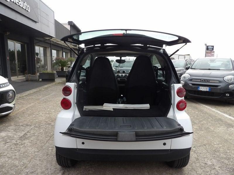 smart fortwo fortwo 1000 52 kW MHD coupé pulse