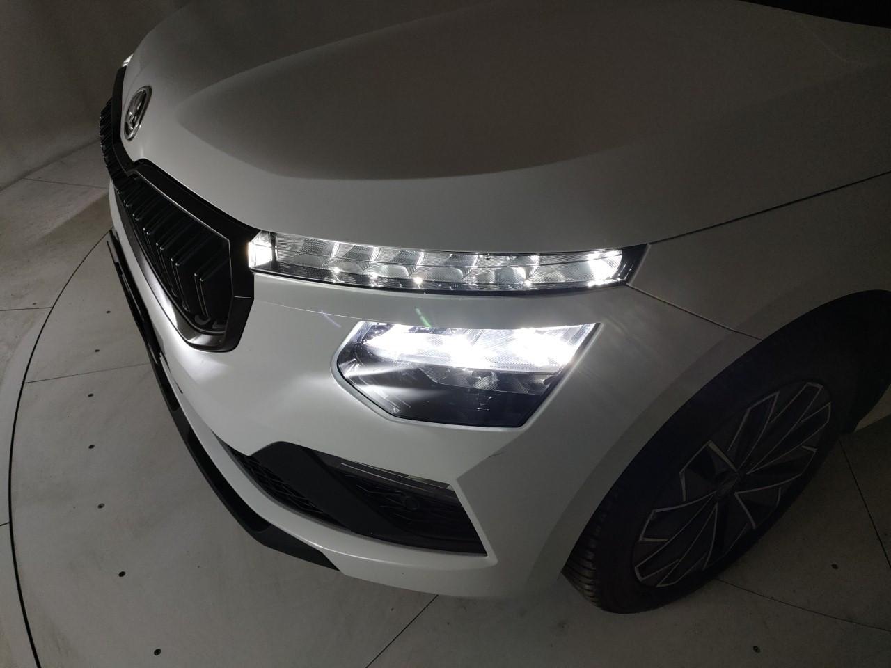 SKODA Kamiq 1.0 tsi Black Dots 115cv