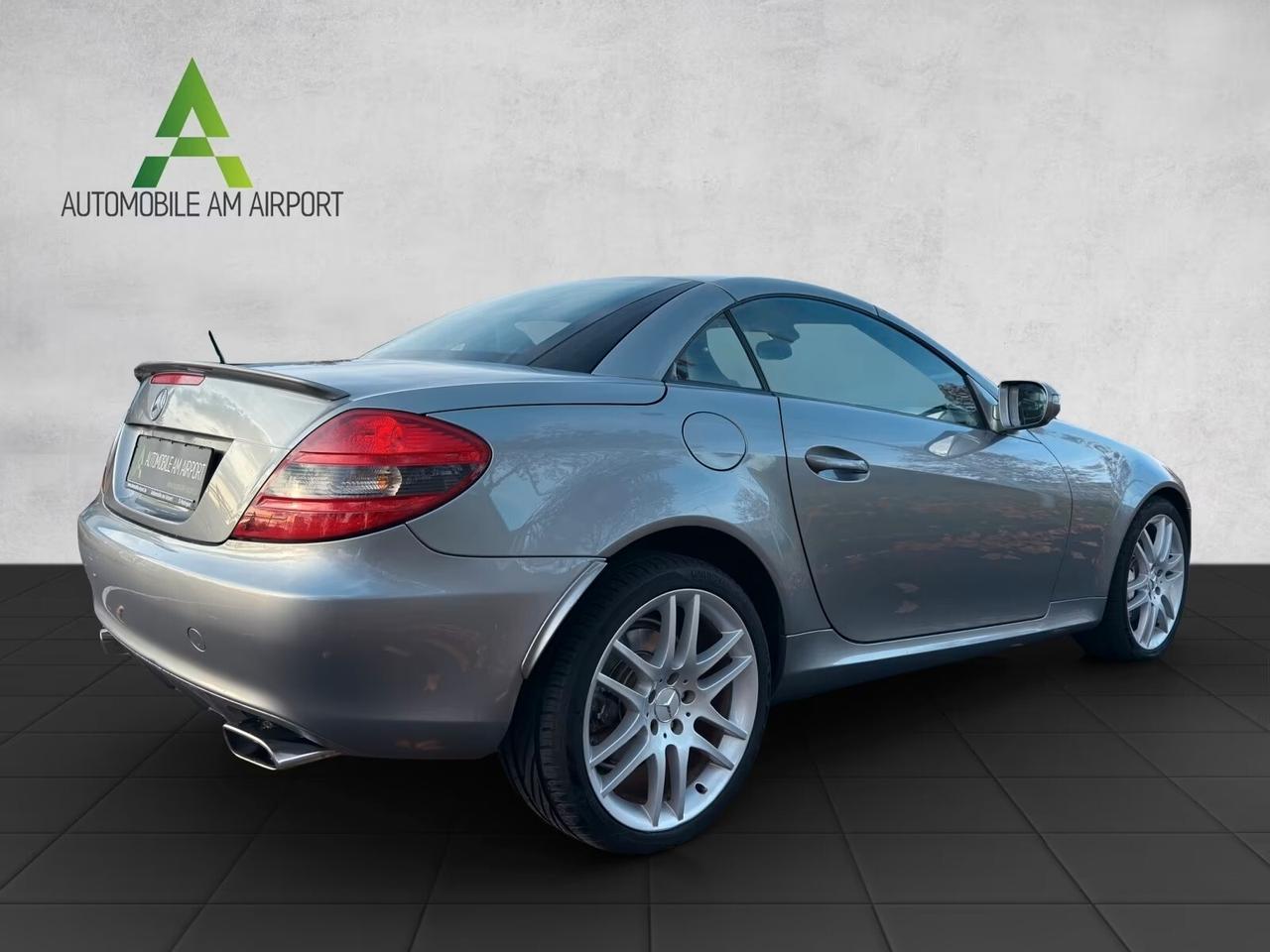 Mercedes-Benz SLK 200 *Pacchetto Sport*Pelle*Airscarf*Xen