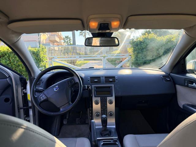 VOLVO V50 1.6 D cat Momentum