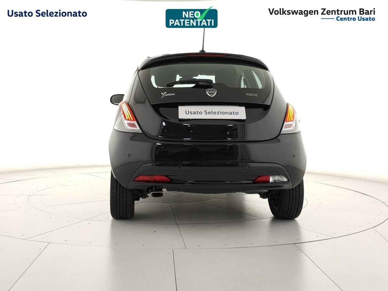 Lancia Ypsilon 1.0 firefly hybrid gold s&s 70cv