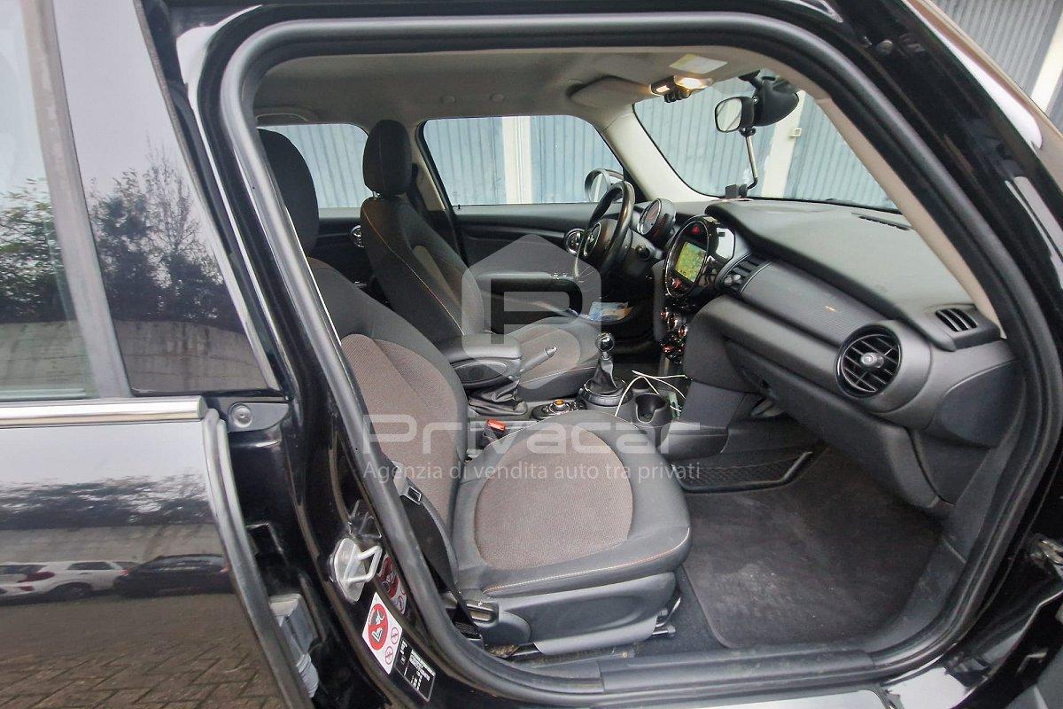 MINI Mini 1.5 Cooper D 5 porte