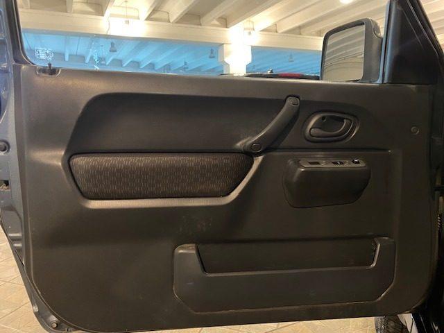 SUZUKI Jimny 1.3i 16V cat 4WD "NEOPATENTATI"