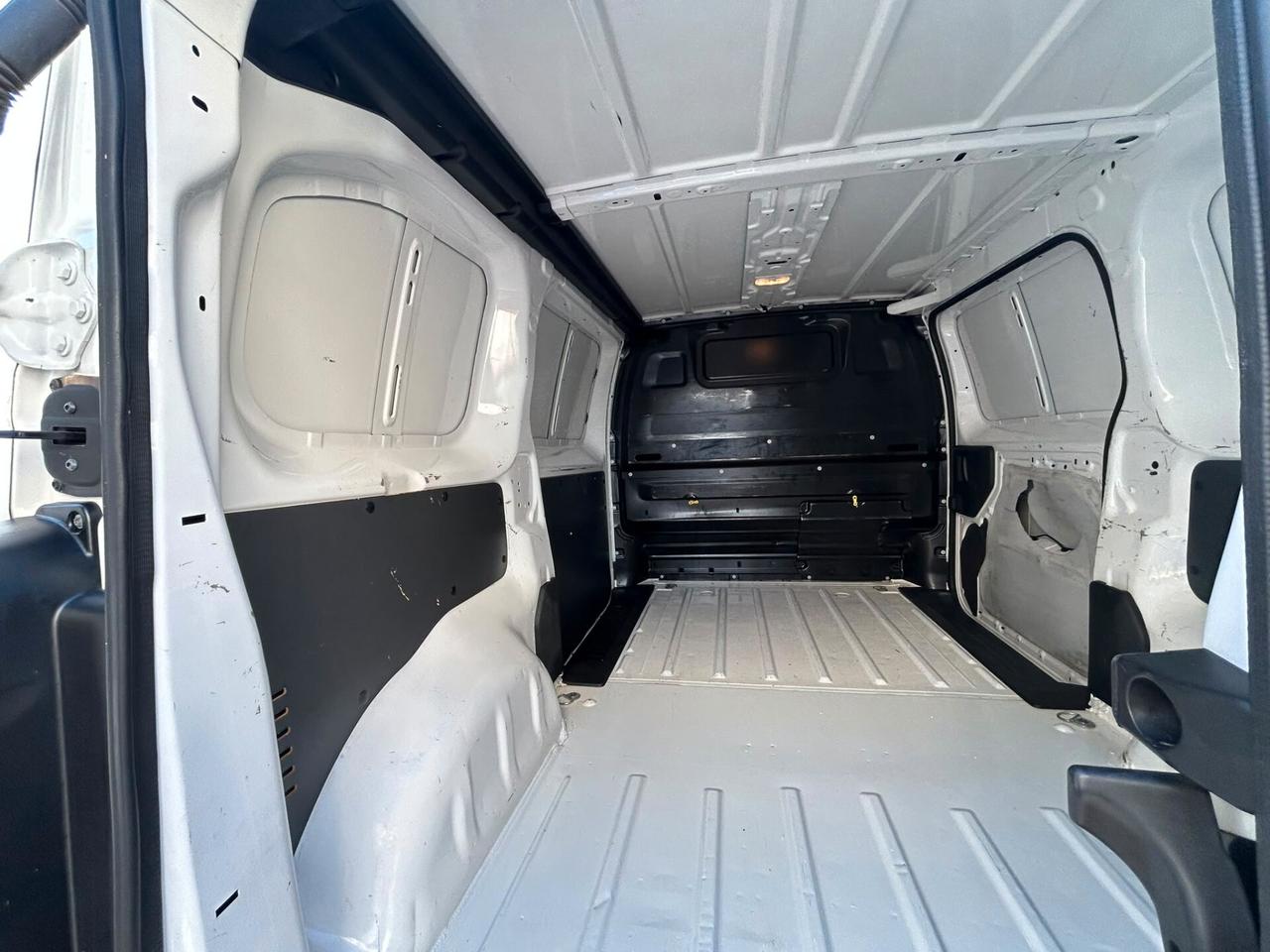 Peugeot EXPERT 4P FURGONE 2.0 BLUEHDI 120 PREMIUM STANDARD