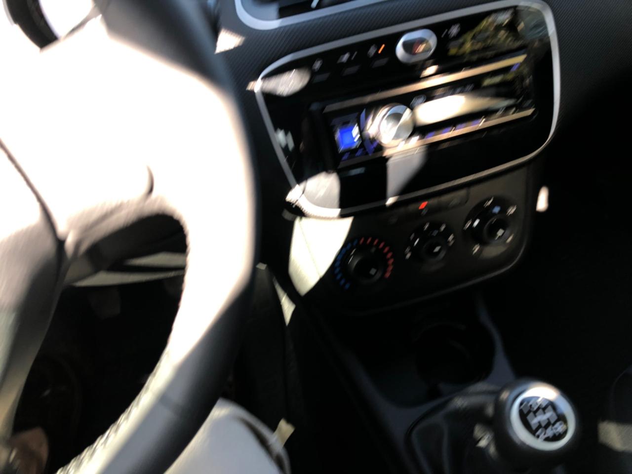 Fiat Punto 1.3 MJT II S&S 95 CV 5 porte Street