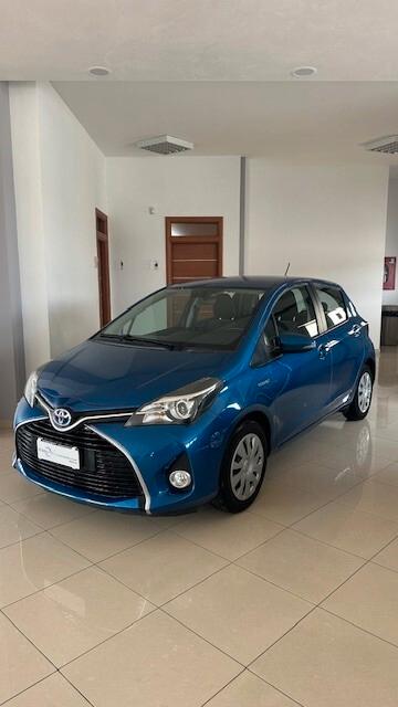 Toyota Yaris 1.5 Hybrid 5 porte Cool