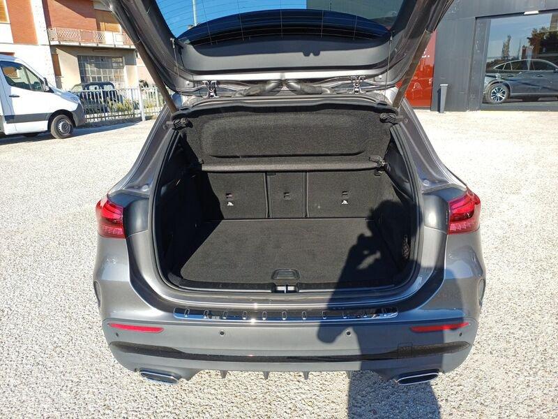 Mercedes-Benz GLA GLA 180 d AMG Line Advanced Plus NIGHT-PACK
