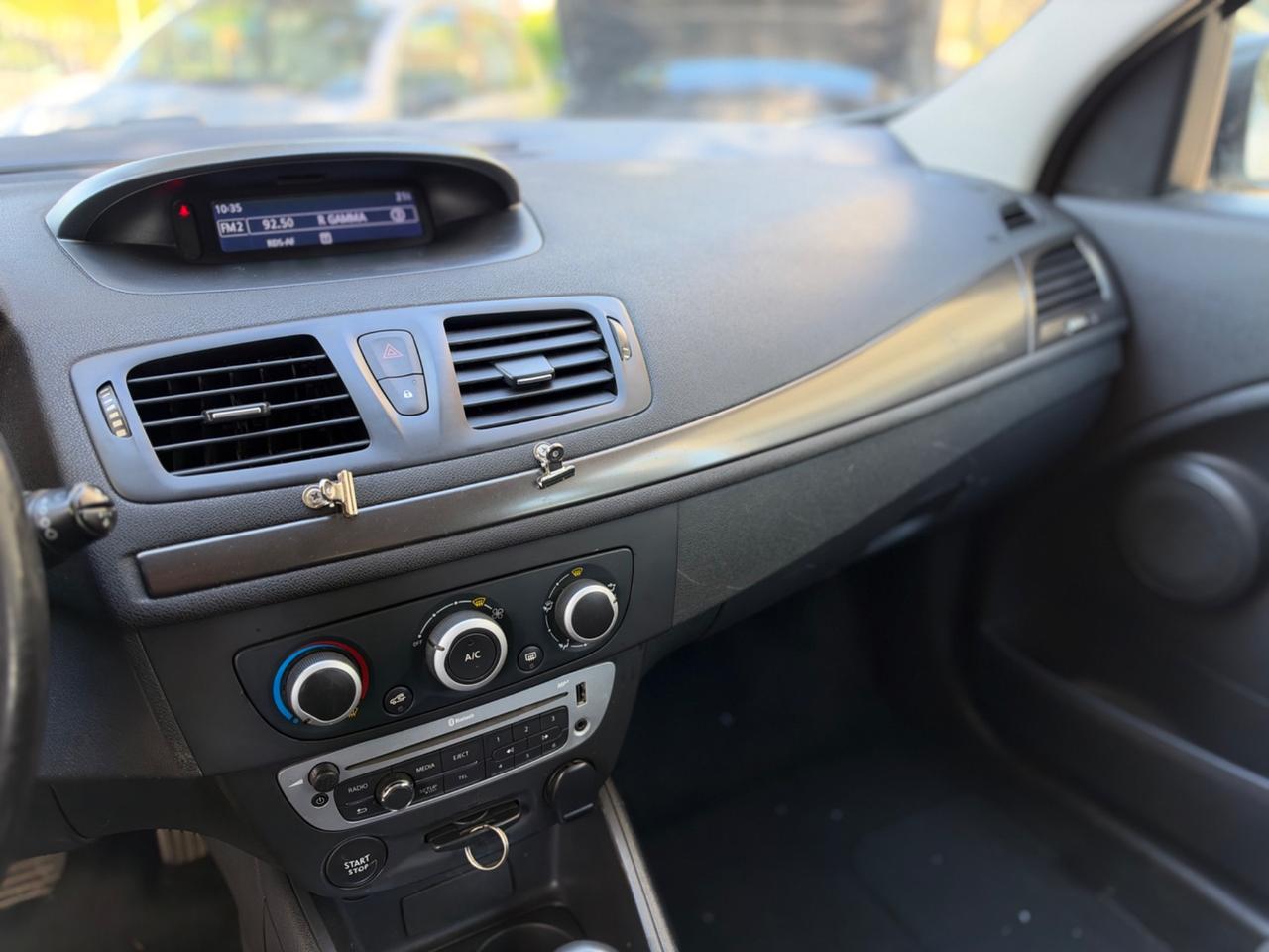 Renault Megane Mégane 1.5 dCi 110CV Wave Autocarro