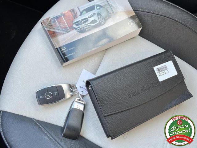 MERCEDES-BENZ GLA 200 d Auto Premium AMG *PACK LUCI*PELLE
