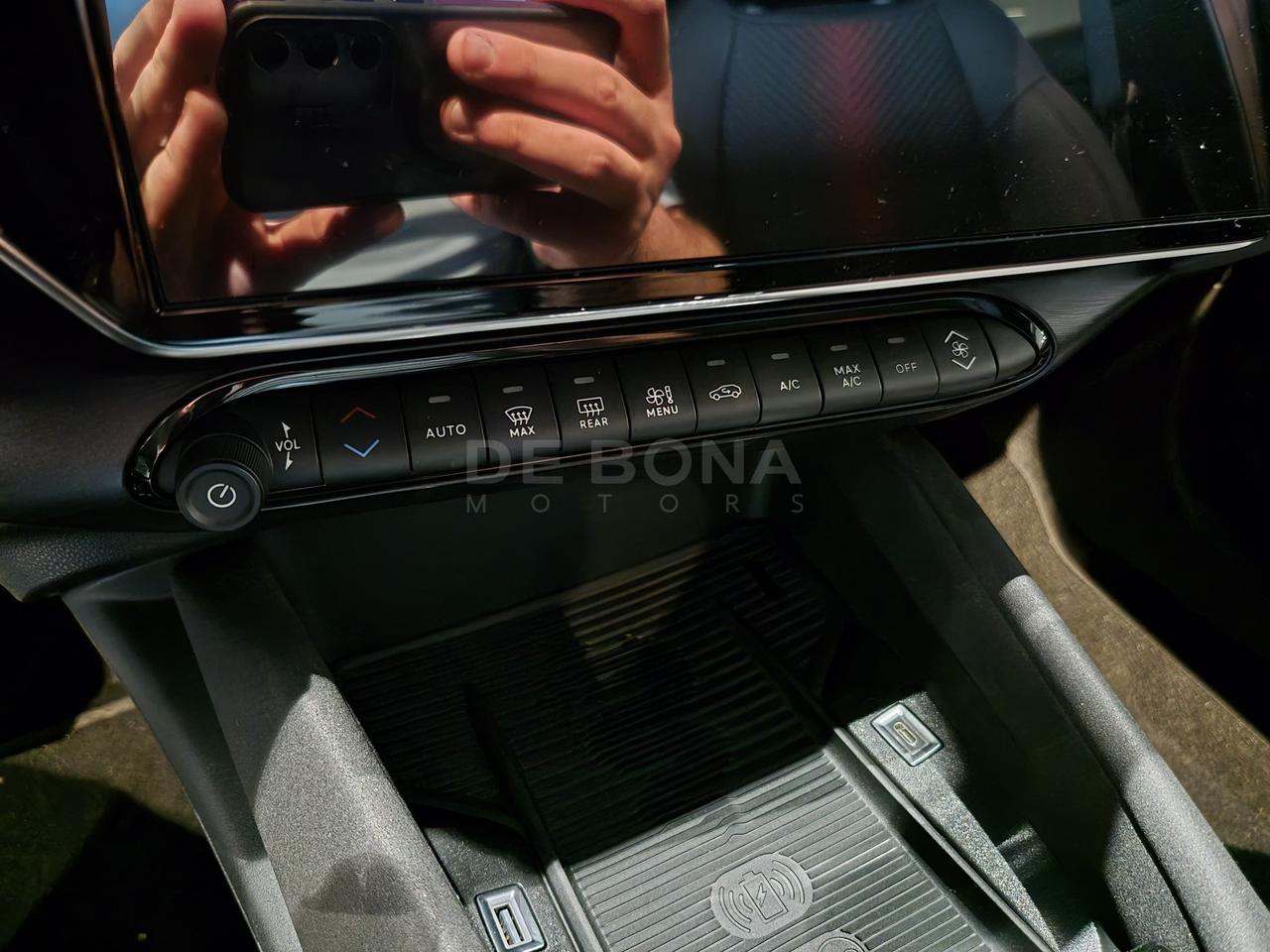 Alfa Romeo Junior 1.2 ibrida speciale 145cv edct6