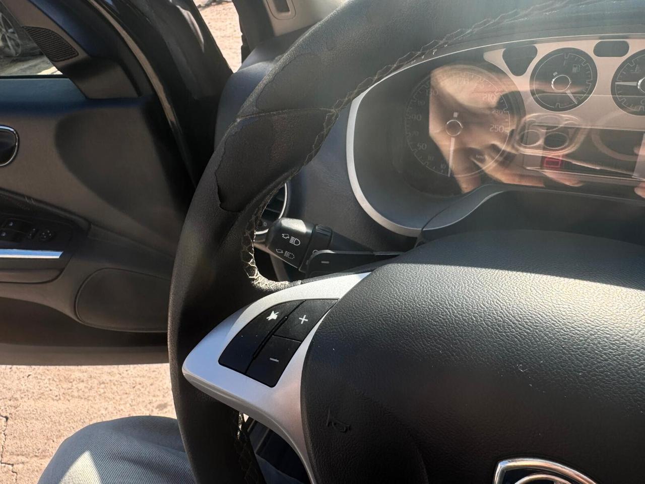 Lancia Delta 1.6 MJT DPF AUTOMATICO