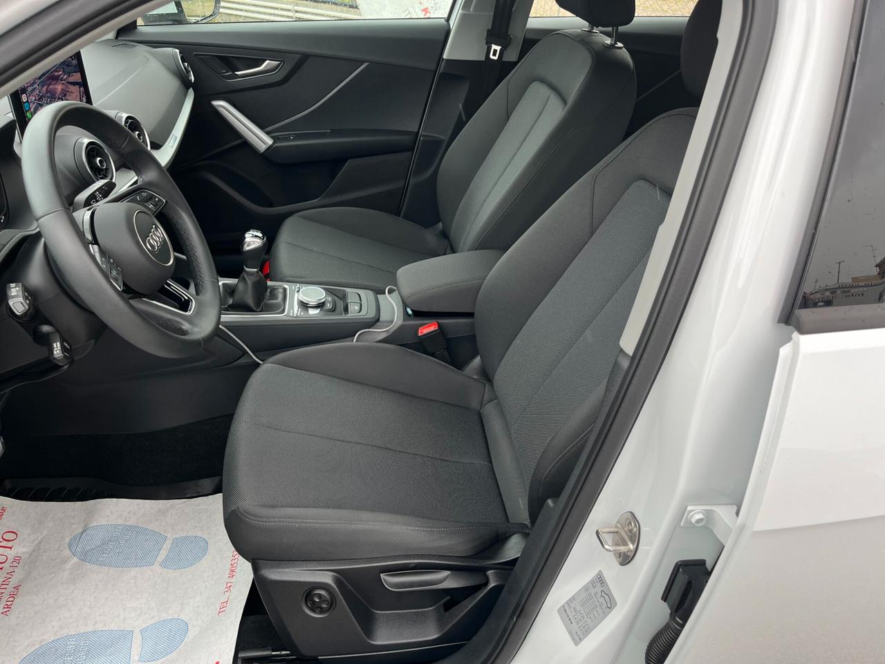 Audi Q2 30 TFSI Business