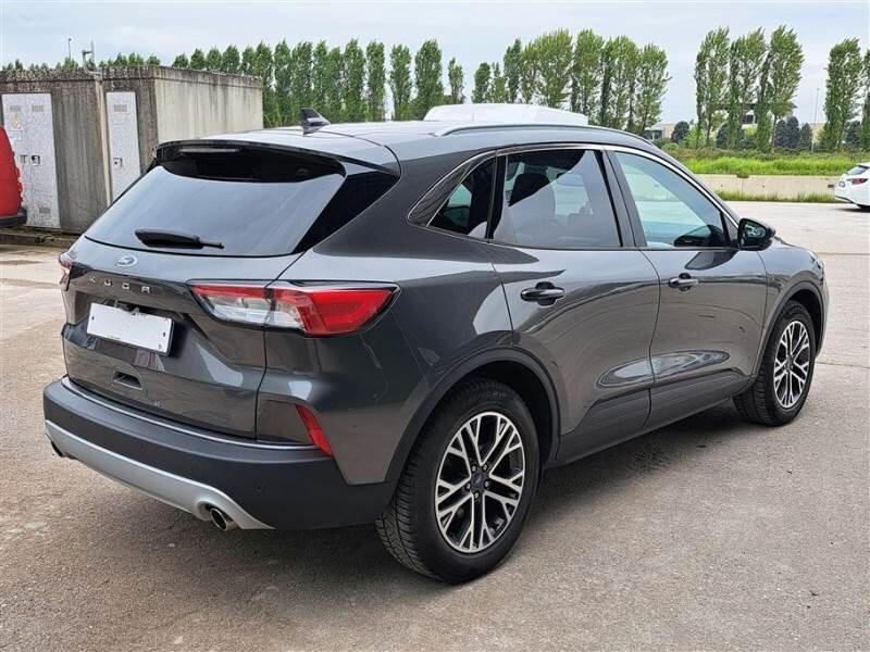 Ford Kuga 1.5 120 CV aut. 2WD Titanium Business
