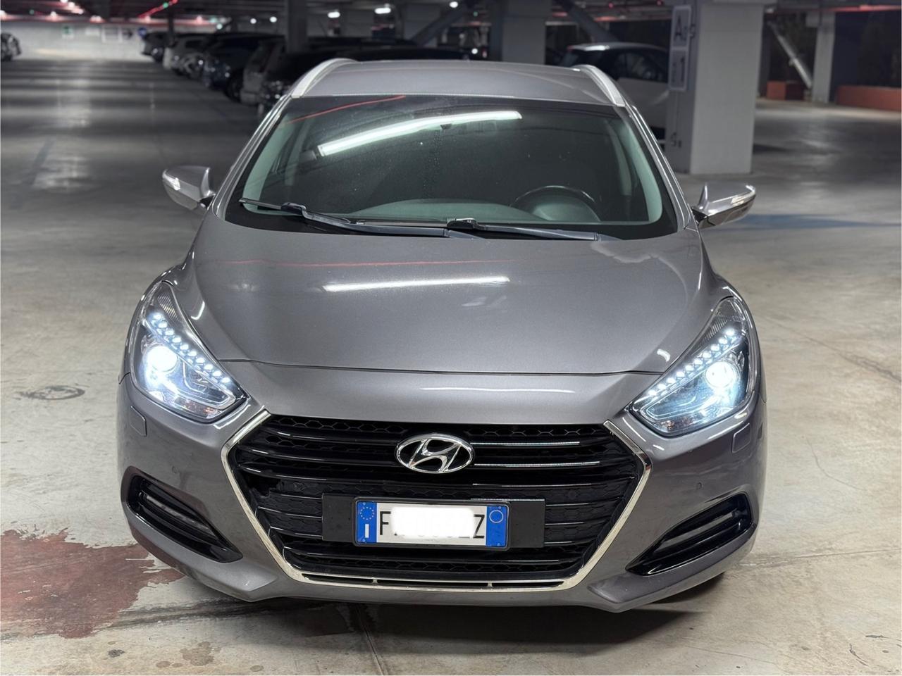 Hyundai i40 Wagon 1.6 CRDi DCT - NAVIG - TELE PARK