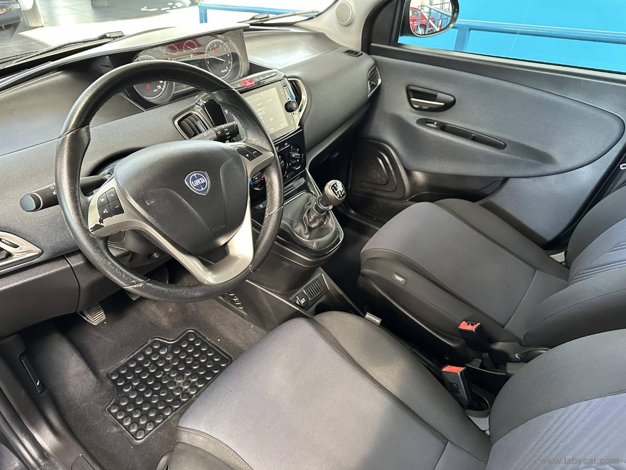 LANCIA Ypsilon 1.0 FireFly 5p.S&S Hybryd Gold