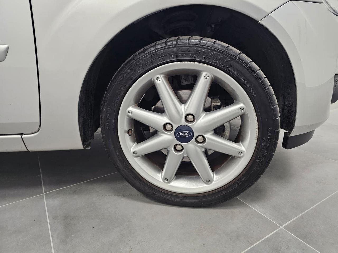 Ford Fiesta 1.2 16V 5p. Titanium - Solo 16mila Km -