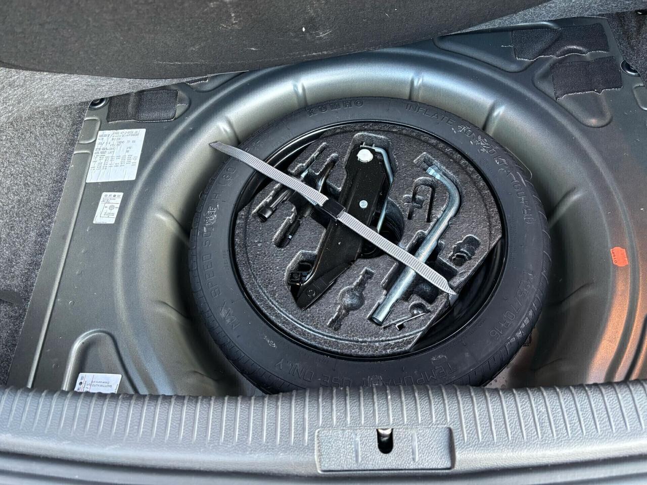 Volkswagen Golf 1.6 TDI DPF 5p. OK Neopatentati