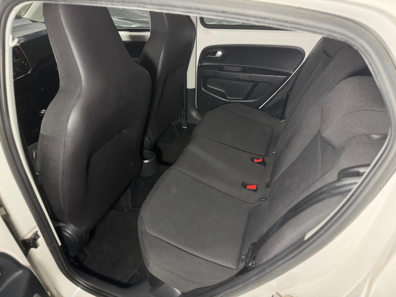 Volkswagen up! 1.0 5 PORTE NEOPATENTATI