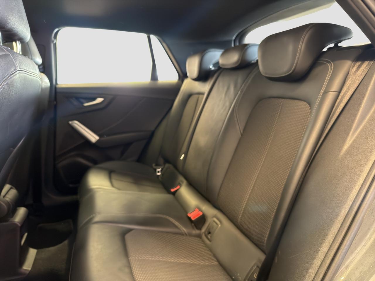 AUDI Q2 35 TDI S Line edition