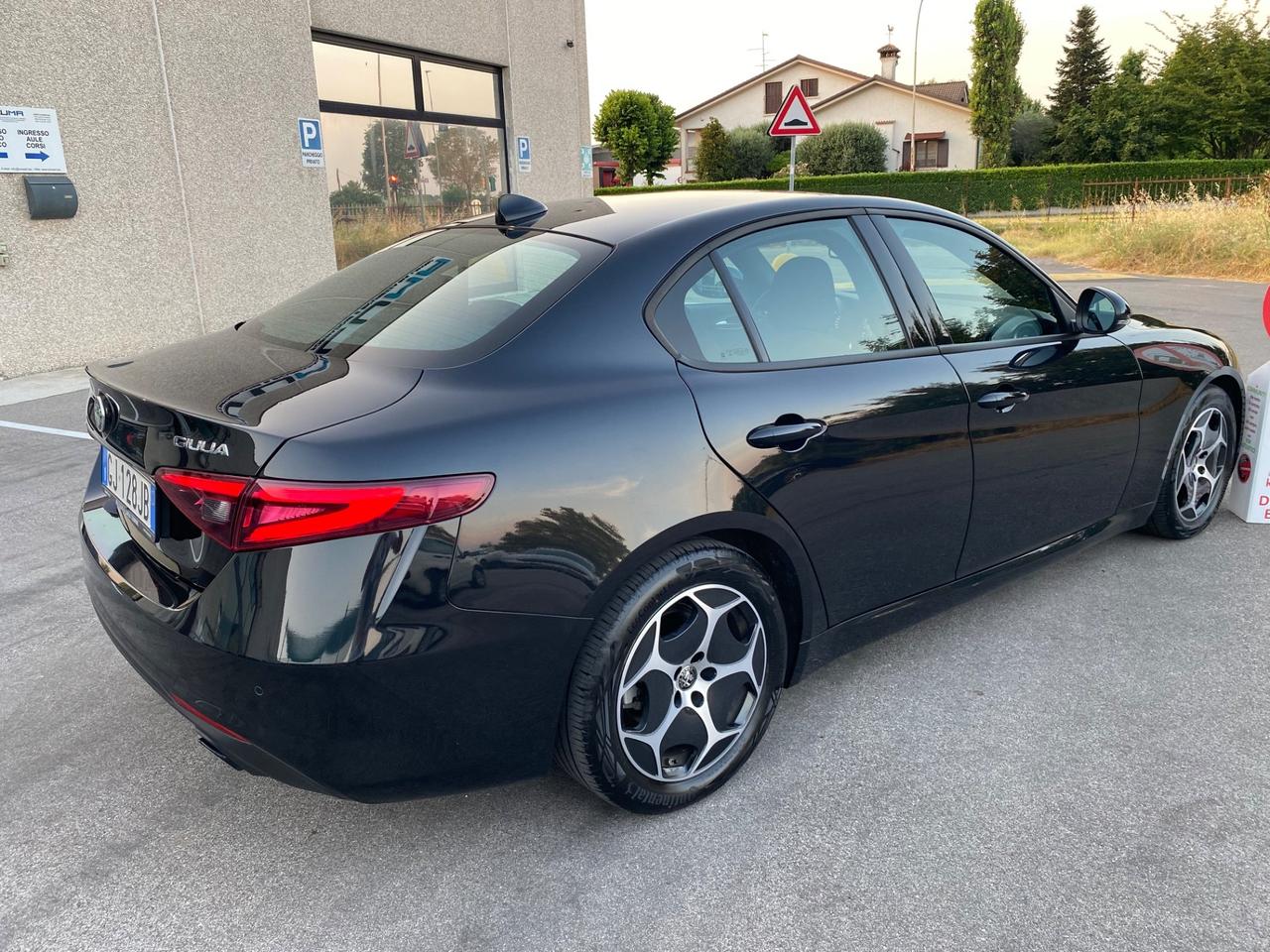 Alfa Romeo Giulia 2.2 Turbodiesel 190 CV AT8 Super Business