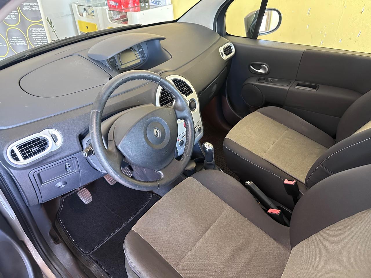 Renault Modus 1.2benz. 85.000km