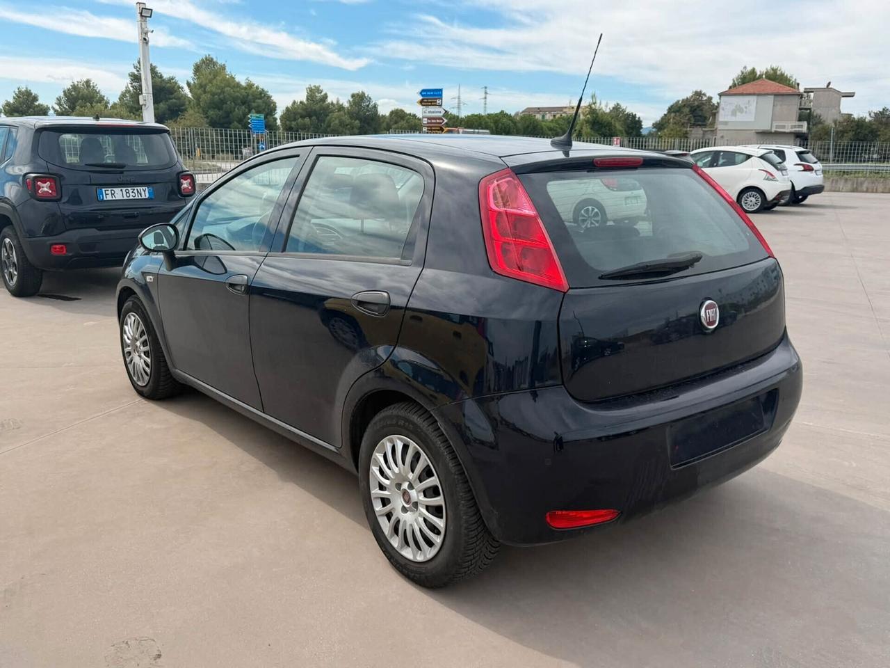 Fiat Punto 1.3 MJT II S&S 95 CV 5 porte Street EURO6