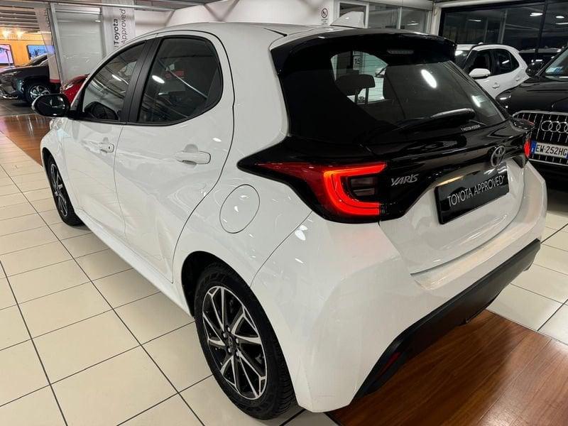 Toyota Yaris Hybrid Trend MY22