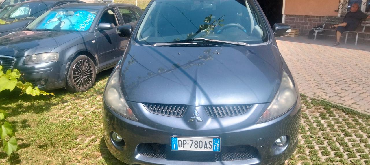 Mitsubishi Grandis 2.0 DI-D 7 posti Invite