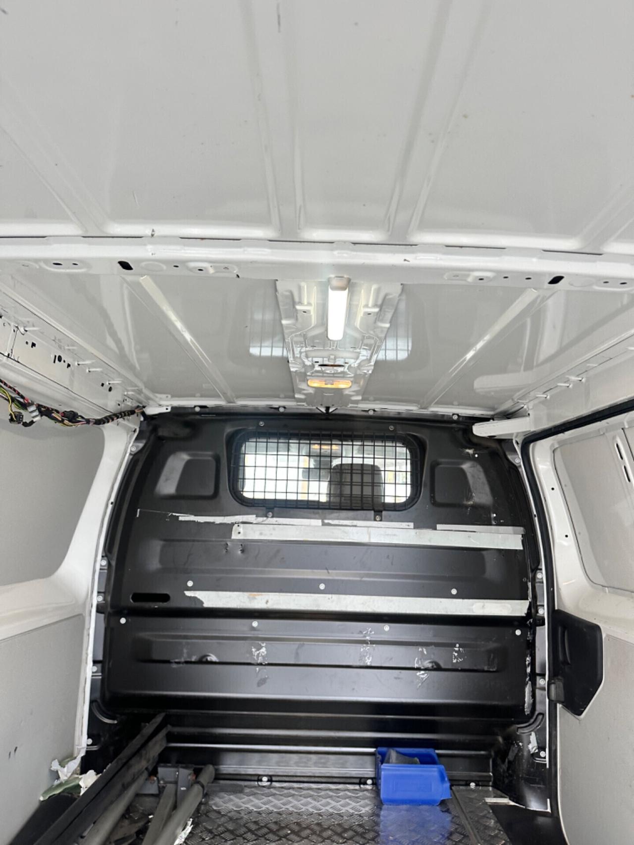 Peugeot Expert BlueHDi 150 S&S PL-SL-TN Furg. Pro Long