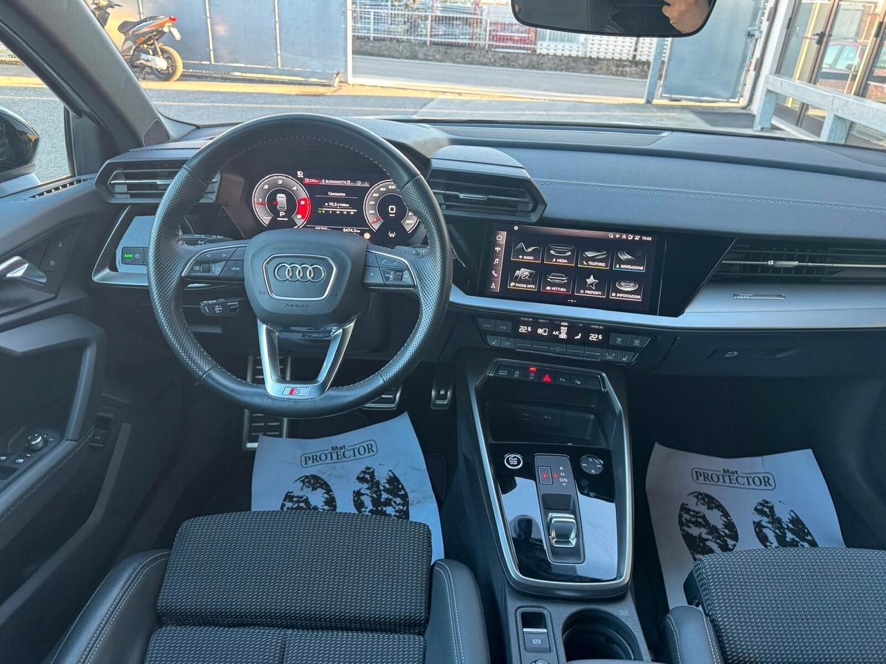 Audi A3 SPB 35 TDI S tronic S-LINE