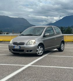 Toyota Yaris 1.3i 16V cat Sol Neopatentati