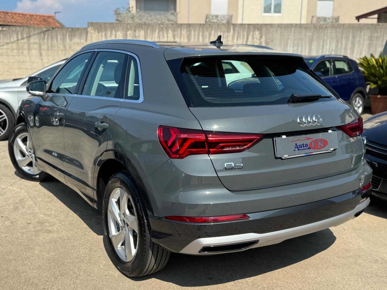 Audi Q3 35 TDI S tronic Business Advanced