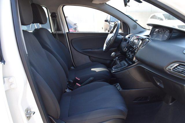 LANCIA Ypsilon 1.2 69 CV 5 porte S&S Gold