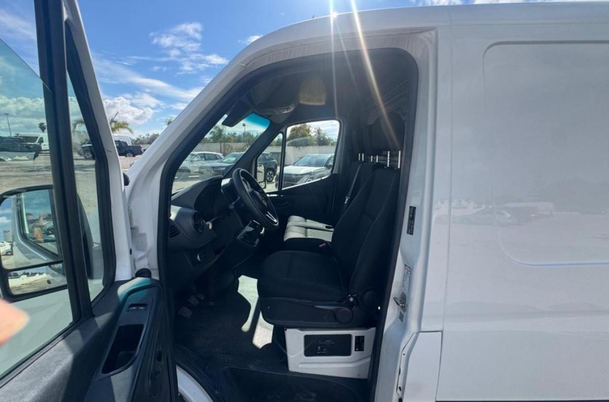 MERCEDES Sprinter 311 CDI