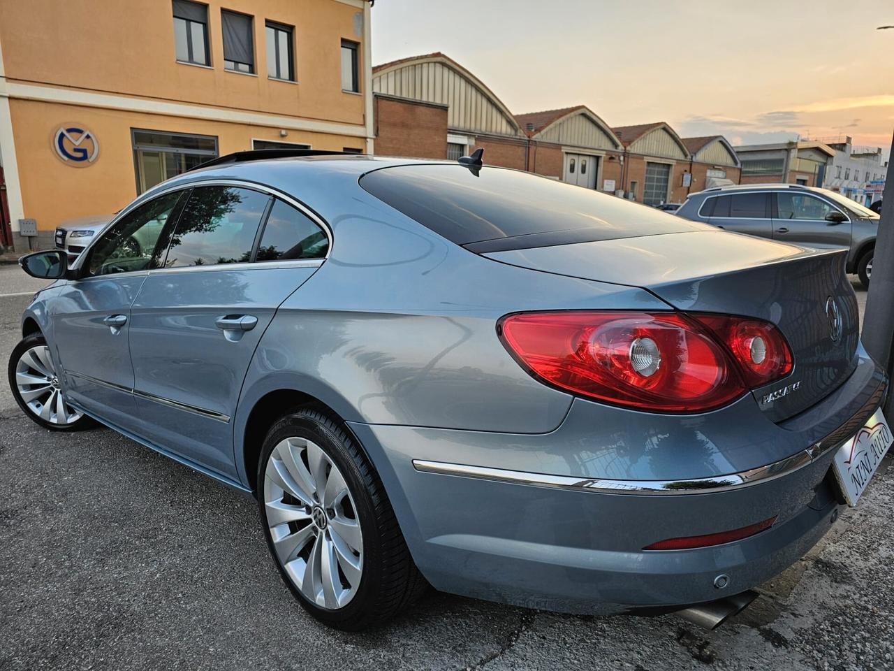 Volkswagen Passat CC 2.0 TDI 140cv DPF*Navi*Tetto*Pdc*
