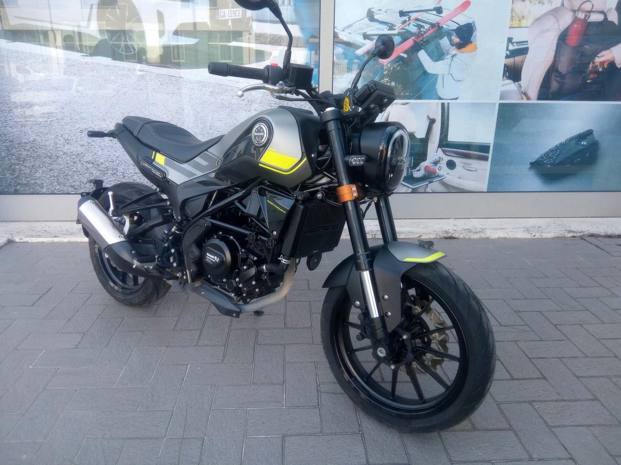 Benelli Leoncino 250 Abs