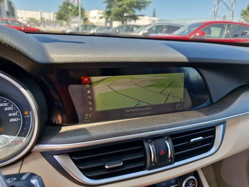 Alfa Romeo Stelvio 2017 2.2 t Business Q4 210cv auto my19