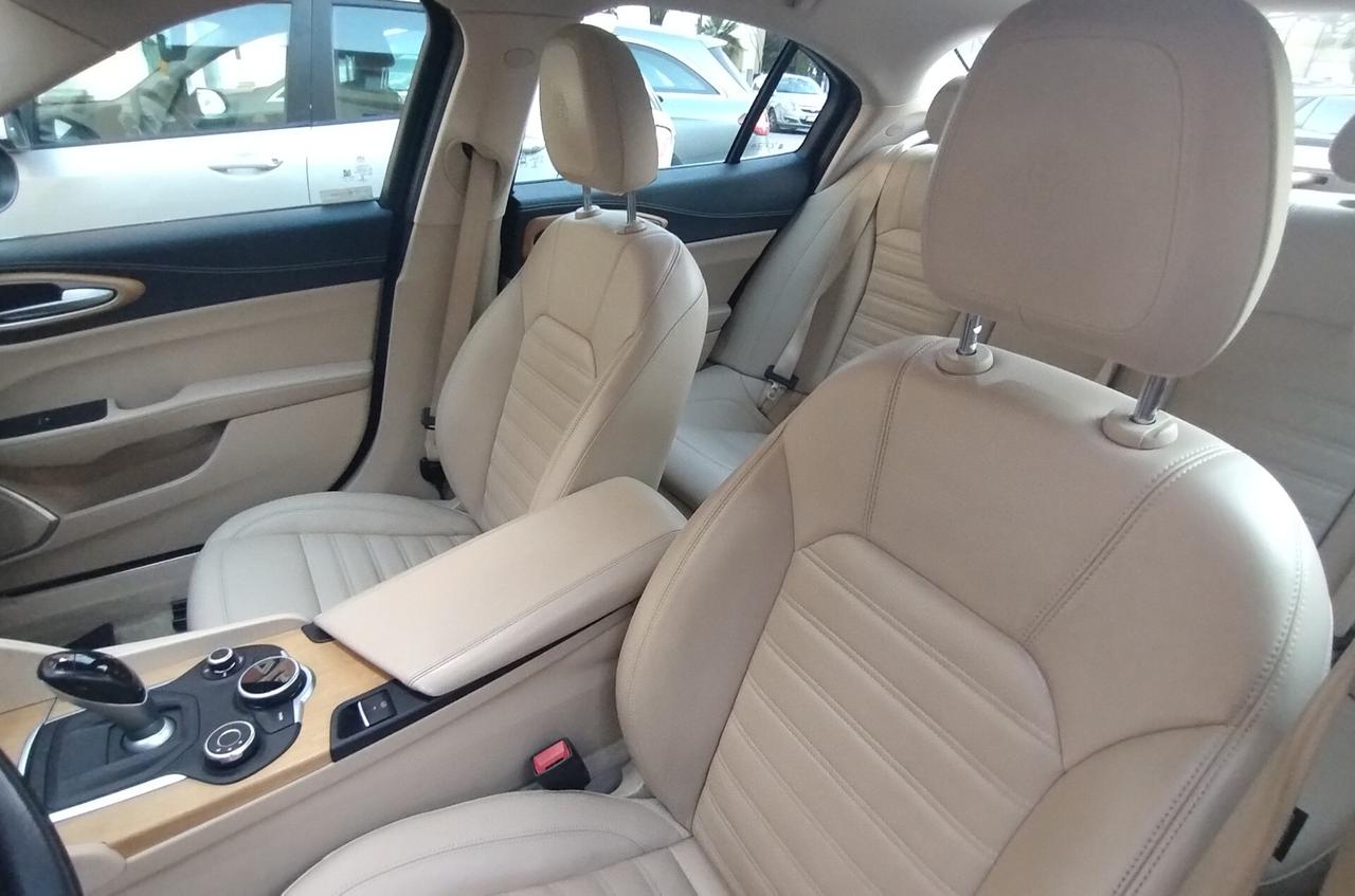 Alfa Romeo Giulia 2.2 Turbodiesel 180 CV Executive