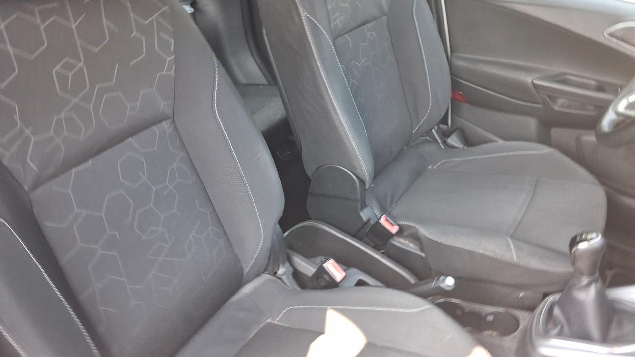 Ford B-Max 1.5 TDCi 95 CV Titanium