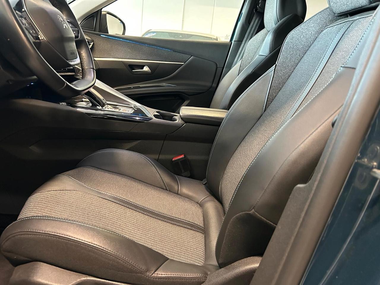 Peugeot 3008 ALLURE PACK BlueHDi 130 EAT8 SPOTICAR