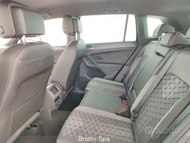 Volkswagen Tiguan 2.0 TDI 150CV SCR DSG R-Line